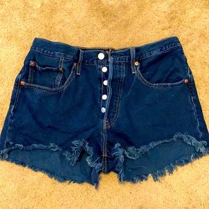 Levi’s shorts